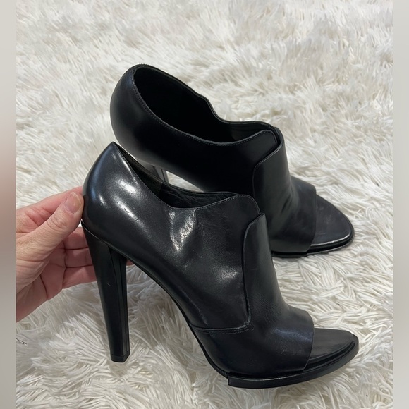 Alexander Wang Leather Peep Toe Heels - Size 39.5 US 9 - Picture 1 of 9